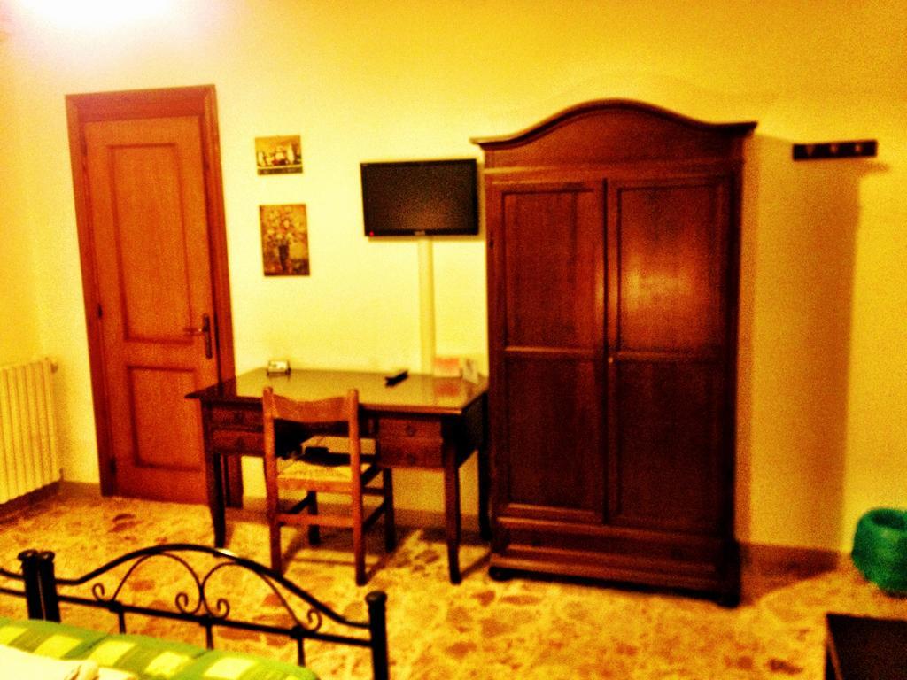 B&B Casa Bianca Taranto Cameră foto